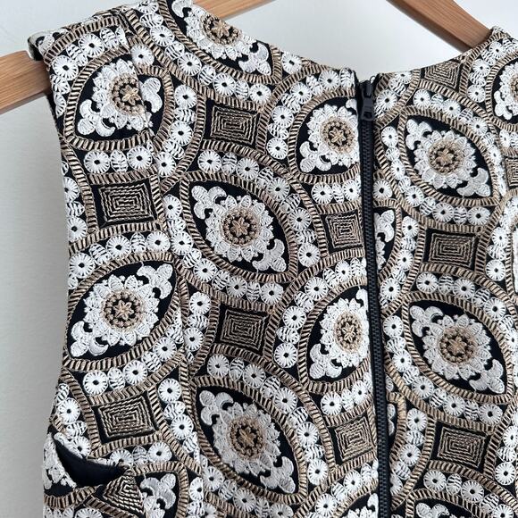 Alice + Olivia Mini Dress 6 Gold Embroidered Patty Tapestry 60s Style Retro Glam - Picture 6 of 16
